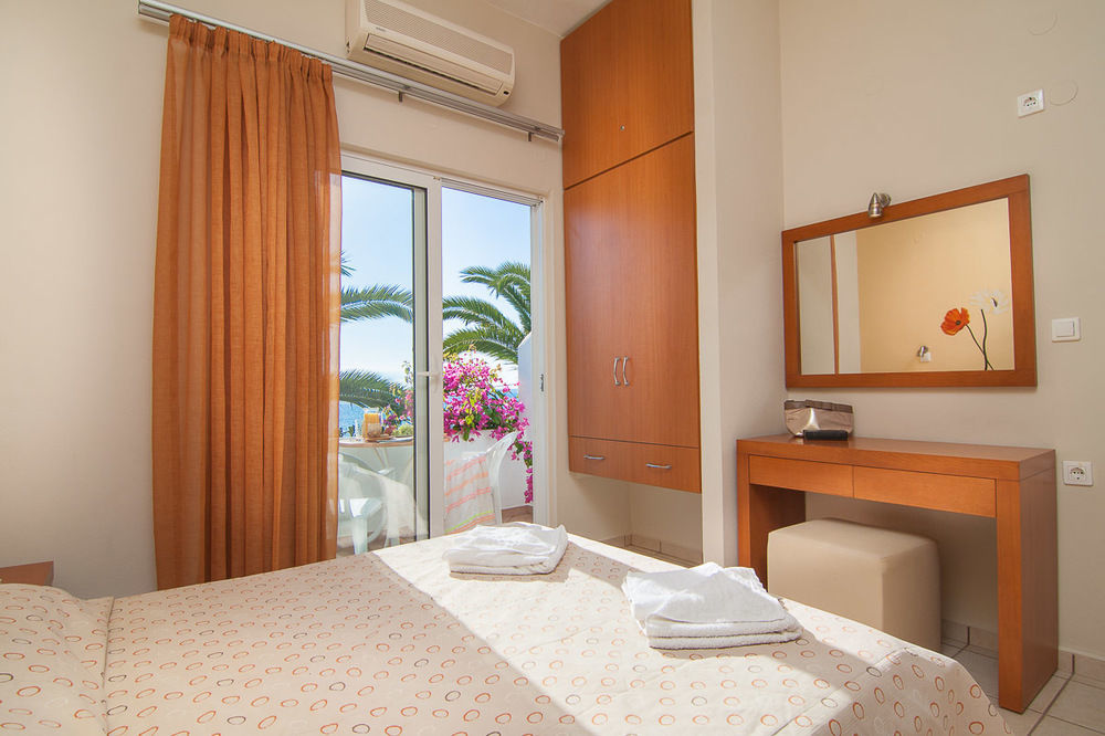 Skinos Apartments And Studios 普拉基亚斯 外观 照片